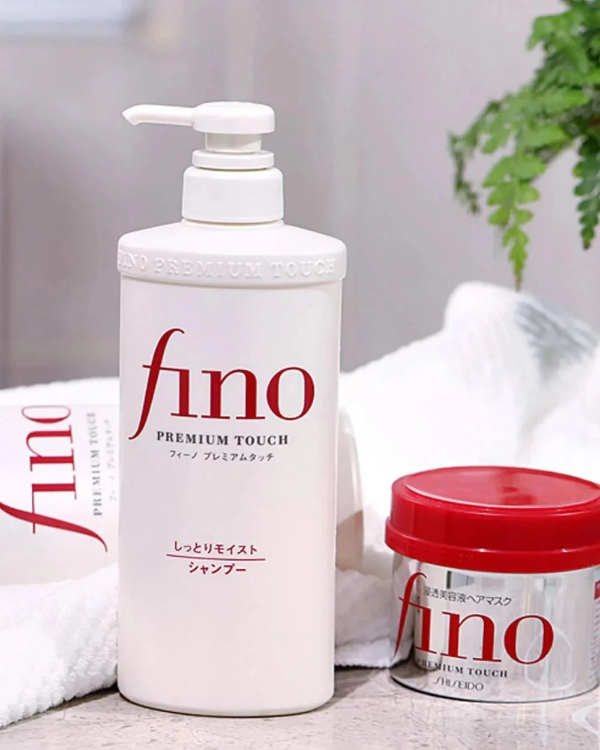 Изображение на БАЛСАМ ЗА КОСА Shiseido Fino Premium Touch Treatment Conditioner 550мл